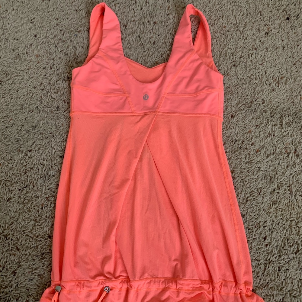 Lululemon top